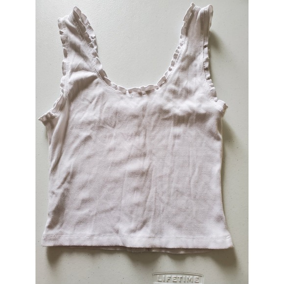 Wilfred Aritzia Ribbed Ruffle Tank Top XXS White Sleeveless‎ Cropped Henley - Picture 6 of 8